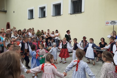 MAŁA HELENKA w Jastrzębiej Górze czyli po lachowsku nad polskim morzem!